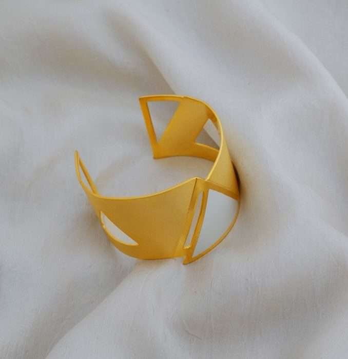 Pearl Sandstone Bangle