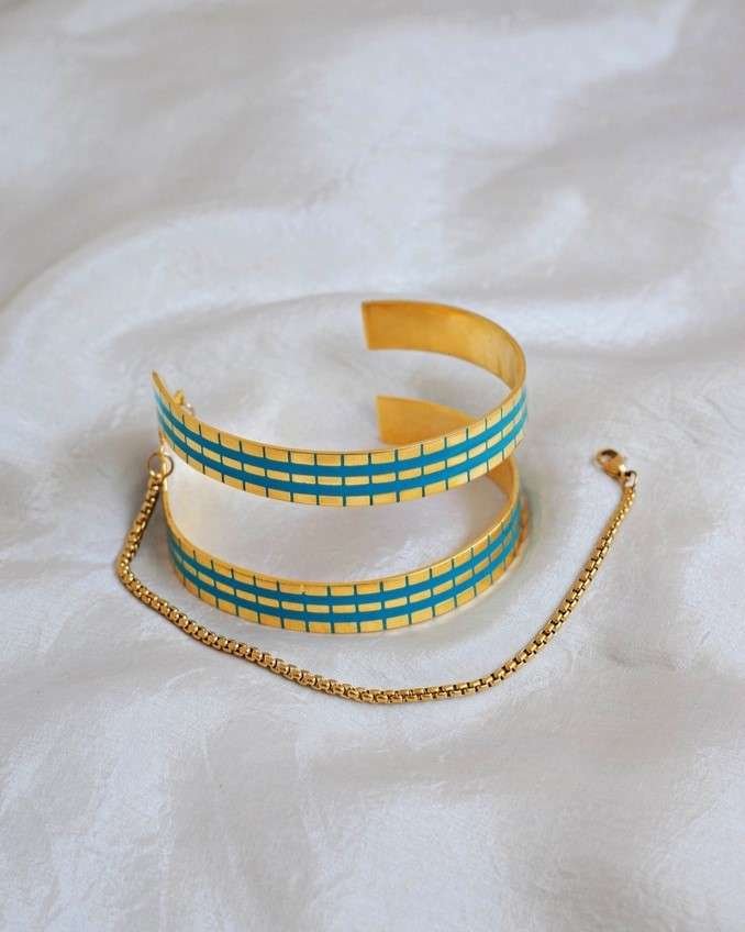 Serene Bangle